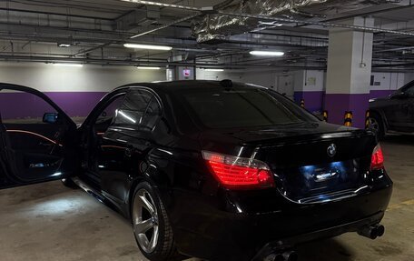 BMW 5 серия, 2005 год, 1 550 000 рублей, 20 фотография