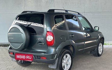 Chevrolet Niva I рестайлинг, 2018 год, 850 000 рублей, 7 фотография