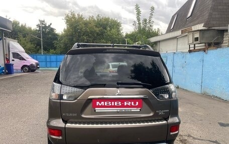 Mitsubishi Outlander III рестайлинг 3, 2011 год, 1 200 000 рублей, 12 фотография
