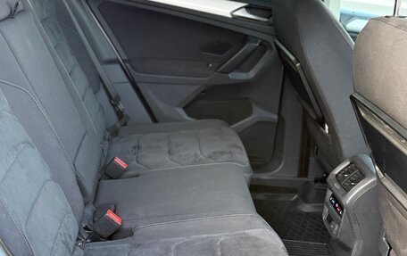 Volkswagen Tiguan II, 2017 год, 2 245 000 рублей, 16 фотография