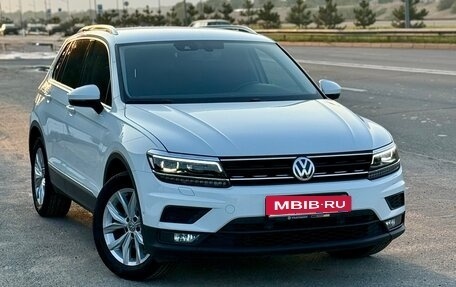 Volkswagen Tiguan II, 2017 год, 2 245 000 рублей, 40 фотография