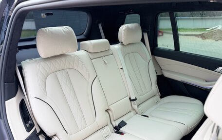 BMW X7, 2025 год, 14 800 000 рублей, 25 фотография
