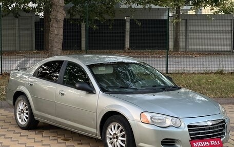 Chrysler Sebring II, 2005 год, 245 000 рублей, 3 фотография