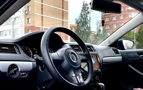 Volkswagen Jetta VI, 2012 год, 750 000 рублей, 5 фотография