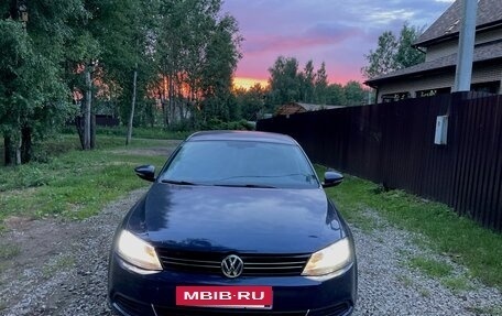 Volkswagen Jetta VI, 2012 год, 750 000 рублей, 7 фотография