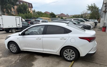 Hyundai Solaris II рестайлинг, 2021 год, 1 080 000 рублей, 7 фотография