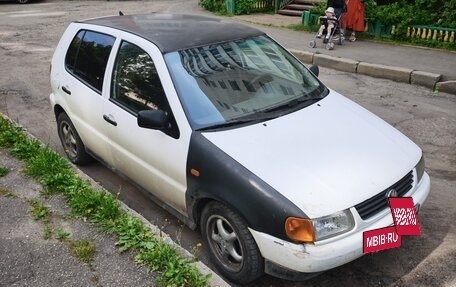 Volkswagen Polo III рестайлинг, 1998 год, 115 000 рублей, 5 фотография