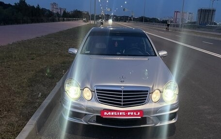 Mercedes-Benz E-Класс, 2002 год, 1 050 000 рублей, 3 фотография