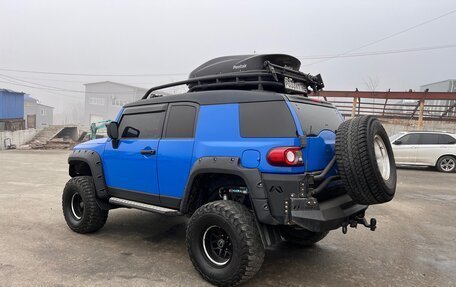 Toyota FJ Cruiser, 2006 год, 3 500 000 рублей, 2 фотография