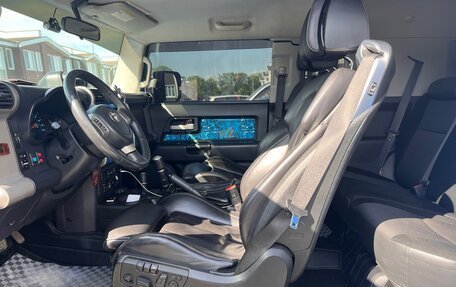 Toyota FJ Cruiser, 2006 год, 3 500 000 рублей, 11 фотография