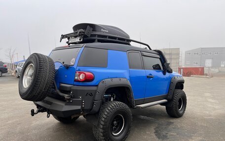 Toyota FJ Cruiser, 2006 год, 3 500 000 рублей, 4 фотография