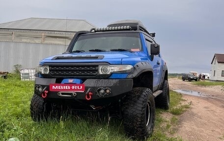 Toyota FJ Cruiser, 2006 год, 3 500 000 рублей, 1 фотография
