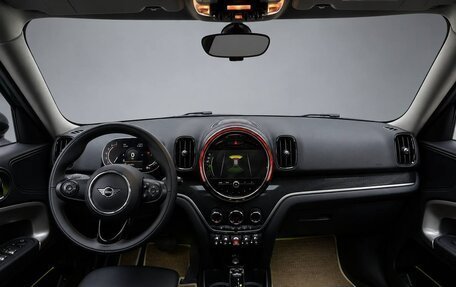 MINI Countryman II (F60), 2021 год, 1 900 000 рублей, 5 фотография