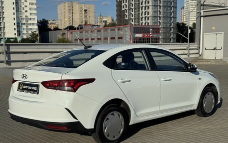 Hyundai Solaris II рестайлинг, 2020 год, 850 000 рублей, 3 фотография