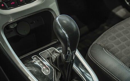 Opel Astra J, 2013 год, 990 000 рублей, 11 фотография