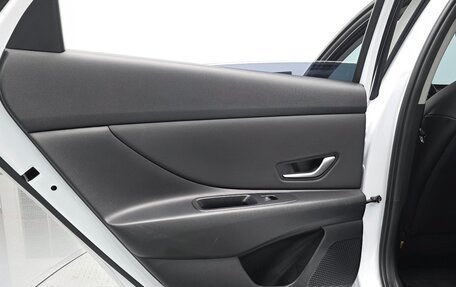Hyundai Avante, 2023 год, 1 742 700 рублей, 10 фотография