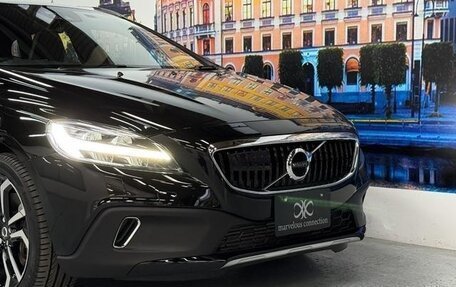 Volvo V40 Cross Country I, 2019 год, 1 460 017 рублей, 7 фотография