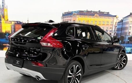 Volvo V40 Cross Country I, 2019 год, 1 460 017 рублей, 5 фотография