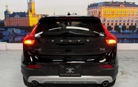 Volvo V40 Cross Country I, 2019 год, 1 460 017 рублей, 6 фотография