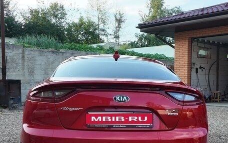 KIA Stinger I, 2018 год, 3 200 000 рублей, 10 фотография