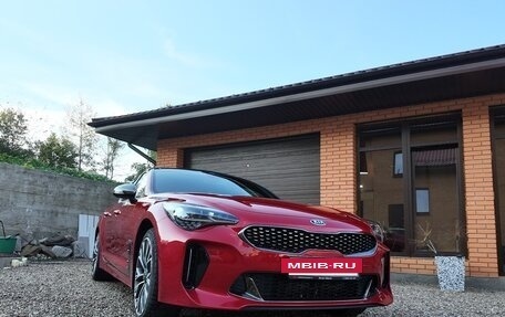 KIA Stinger I, 2018 год, 3 200 000 рублей, 4 фотография