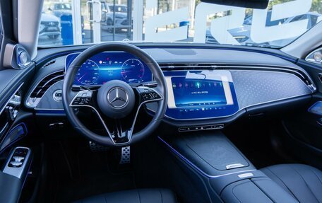 Mercedes-Benz E-Класс, 2024 год, 6 999 000 рублей, 13 фотография