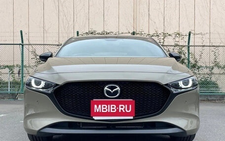 Mazda 3, 2023 год, 1 355 000 рублей, 2 фотография
