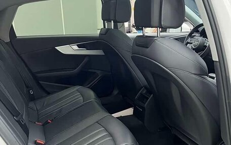 Audi A4, 2022 год, 2 133 069 рублей, 16 фотография