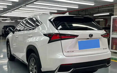 Lexus NX I, 2021 год, 2 700 000 рублей, 5 фотография