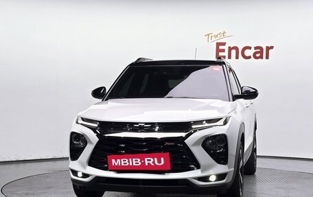 Chevrolet TrailBlazer, 2022 год, 2 000 000 рублей, 2 фотография