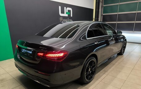 Mercedes-Benz E-Класс, 2021 год, 4 990 000 рублей, 6 фотография