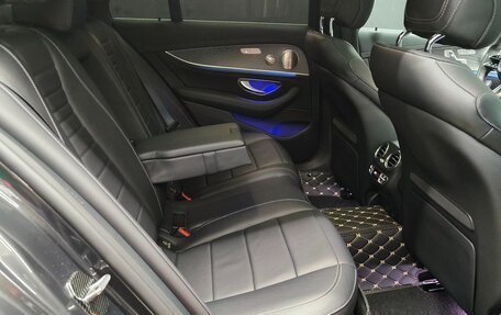 Mercedes-Benz E-Класс, 2021 год, 4 990 000 рублей, 11 фотография