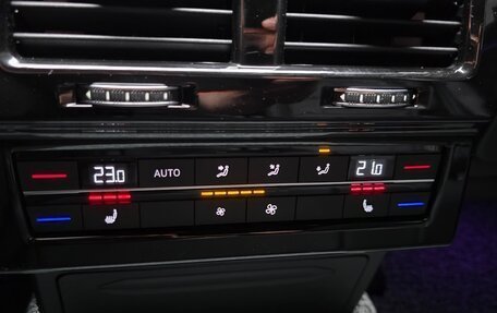 Volkswagen Touareg III, 2025 год, 10 230 000 рублей, 25 фотография
