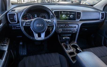 KIA Sportage IV рестайлинг, 2021 год, 2 930 000 рублей, 6 фотография