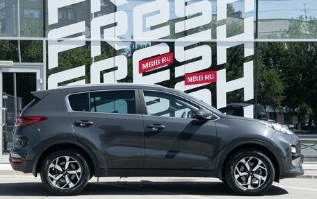 KIA Sportage IV рестайлинг, 2021 год, 2 930 000 рублей, 5 фотография