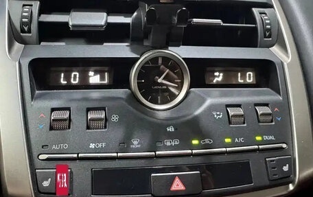 Lexus NX I, 2021 год, 2 600 000 рублей, 14 фотография
