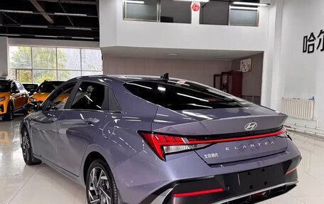 Hyundai Elantra, 2023 год, 1 300 888 рублей, 6 фотография