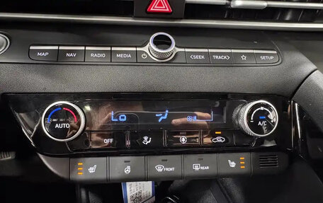Hyundai Elantra, 2023 год, 1 300 888 рублей, 18 фотография