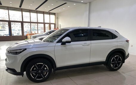Honda Vezel, 2023 год, 1 782 095 рублей, 2 фотография