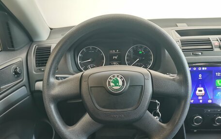 Skoda Octavia, 2011 год, 820 000 рублей, 11 фотография