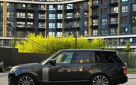 Land Rover Range Rover IV рестайлинг, 2018 год, 8 600 000 рублей, 2 фотография