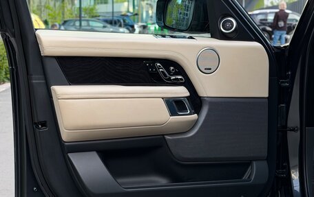 Land Rover Range Rover IV рестайлинг, 2018 год, 8 600 000 рублей, 19 фотография