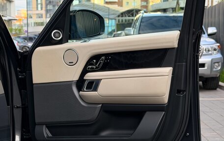 Land Rover Range Rover IV рестайлинг, 2018 год, 8 600 000 рублей, 28 фотография