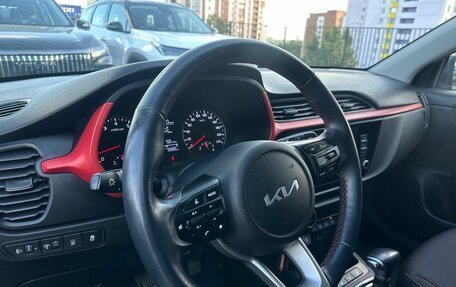 KIA Rio IV, 2022 год, 1 745 000 рублей, 21 фотография