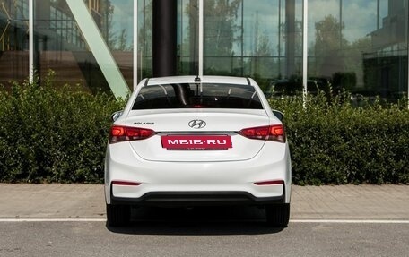 Hyundai Solaris II рестайлинг, 2018 год, 950 000 рублей, 4 фотография