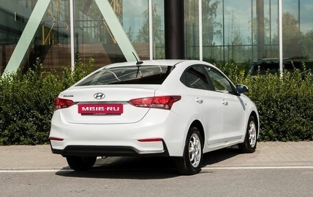 Hyundai Solaris II рестайлинг, 2018 год, 950 000 рублей, 2 фотография