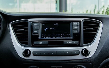 Hyundai Solaris II рестайлинг, 2018 год, 950 000 рублей, 20 фотография
