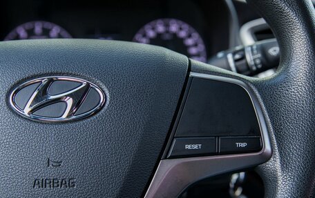 Hyundai Solaris II рестайлинг, 2018 год, 950 000 рублей, 18 фотография