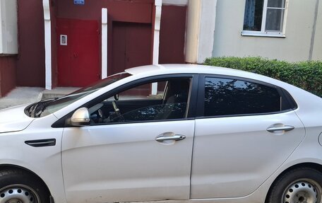 KIA Rio III рестайлинг, 2013 год, 363 000 рублей, 4 фотография