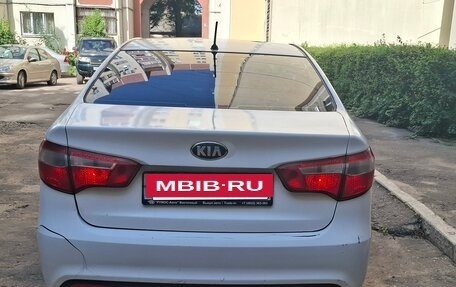 KIA Rio III рестайлинг, 2013 год, 363 000 рублей, 3 фотография